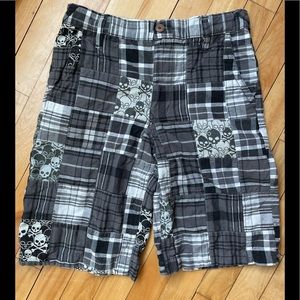 Old Navy black printed shorts. Size 12